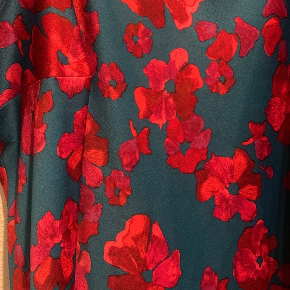 A New Day Floral Slip Dress - Picture 2 of 4